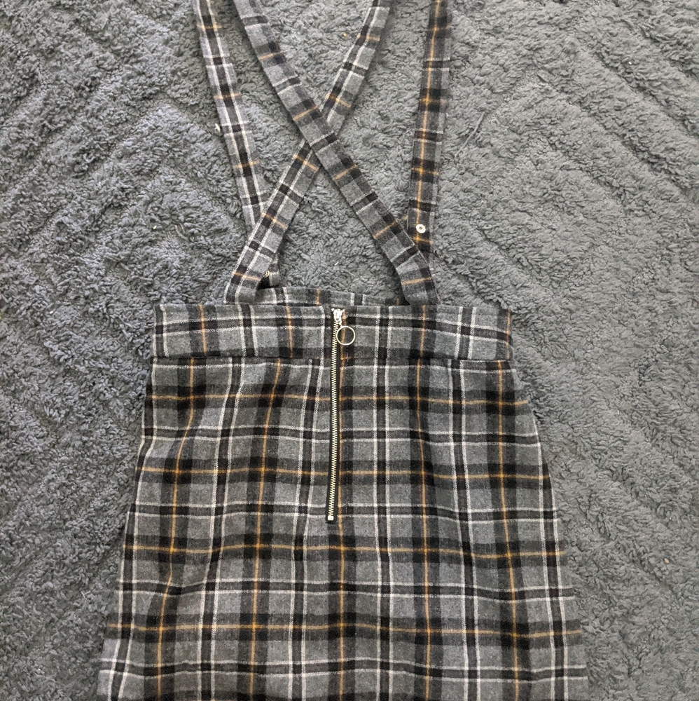 Grey and yellow plaid skirt